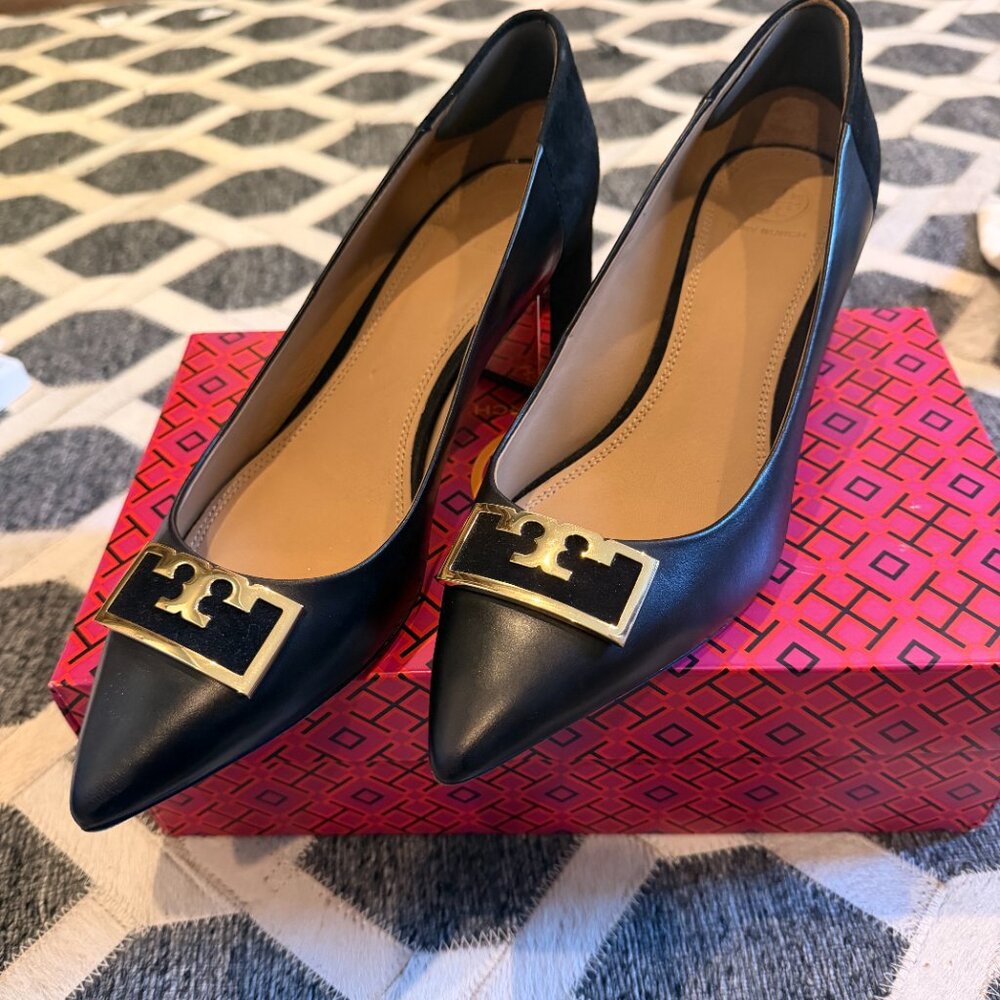 Tory Burch GIGI 55mm Black/Gold Pointy Toe Pumps Size 8.5